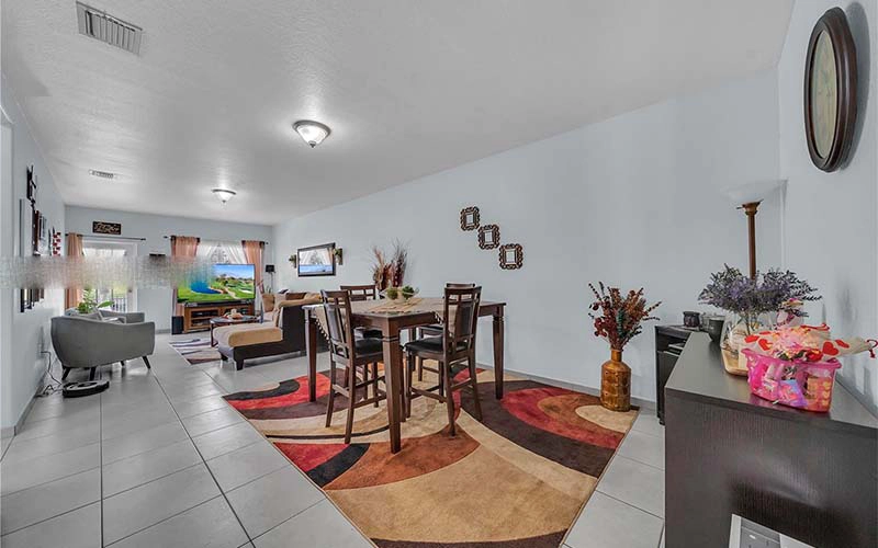 7567 N Augusta Dr Hialeah, FL 33015