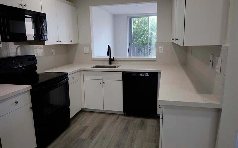 5240 NW 102nd Ct, Doral, FL 33178