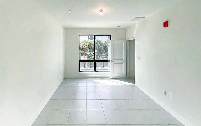 8001 NW 41st St APT206, Doral, FL 33166