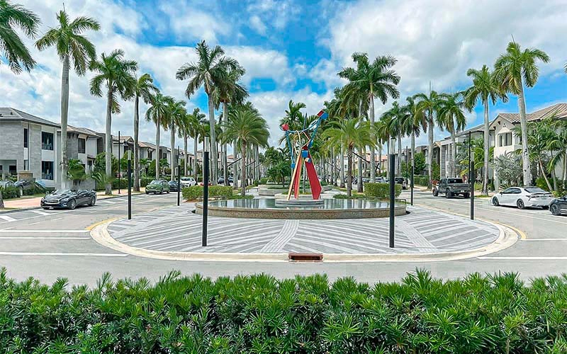 8001 NW 41st St APT206, Doral, FL 33166