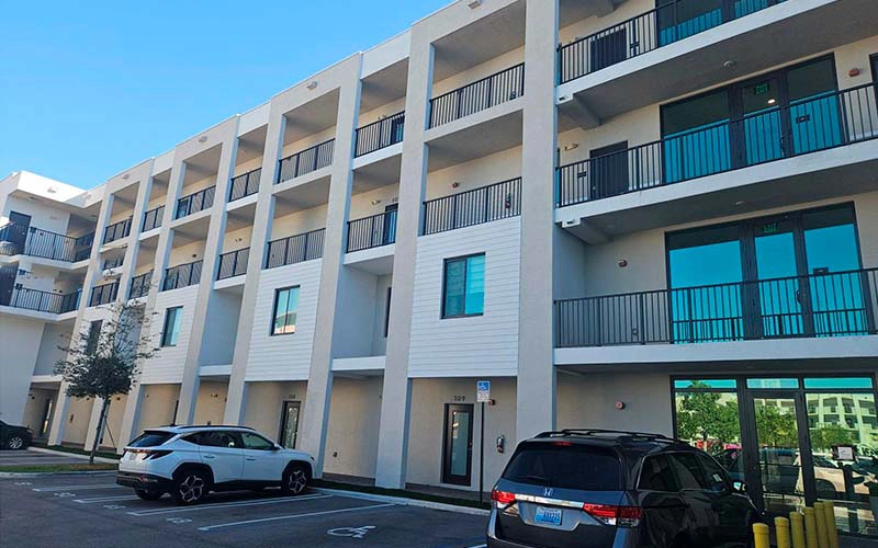 8001 NW 41st St APT206, Doral, FL 33166