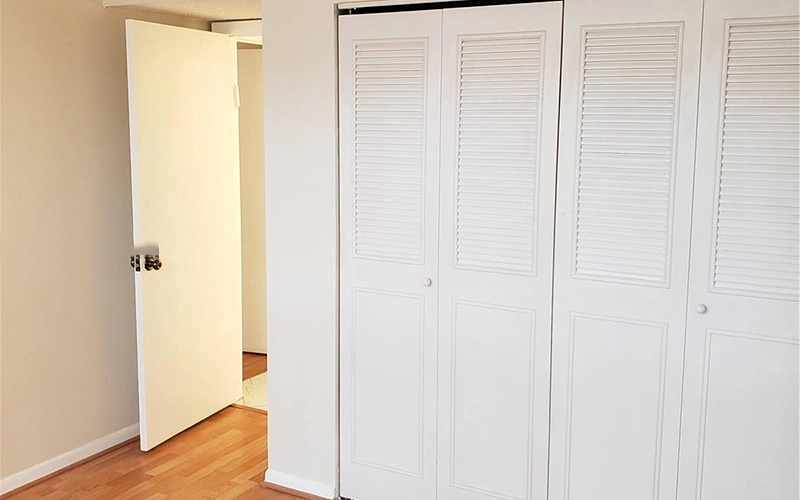 1200 NE Miami Gardens Dr, Miami, FL 33179