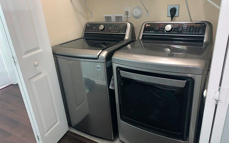 3392 W 90th Ter, Hialeah, FL 33018