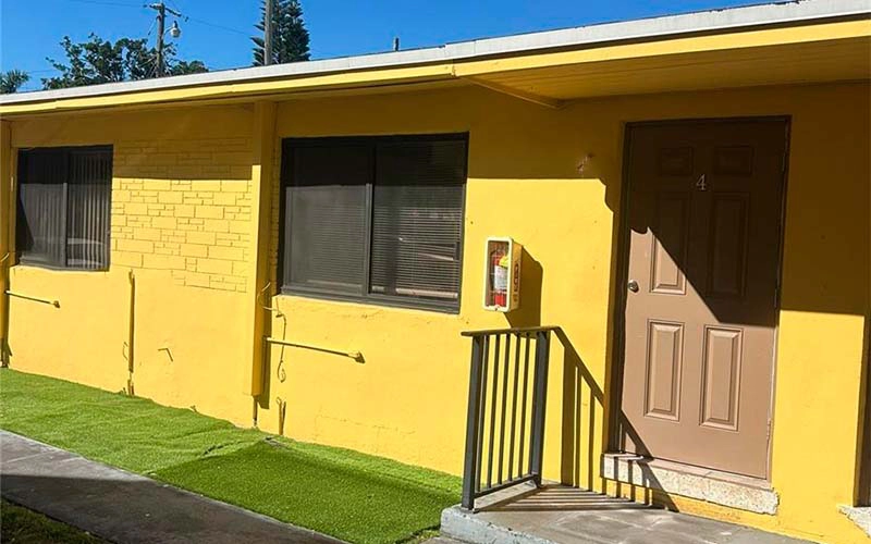 34 W 31st St, Hialeah, FL 33012