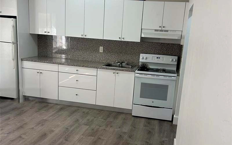 34 W 31st St, Hialeah, FL 33012