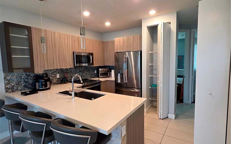 10222 NW 64th Way, Doral, FL 33178