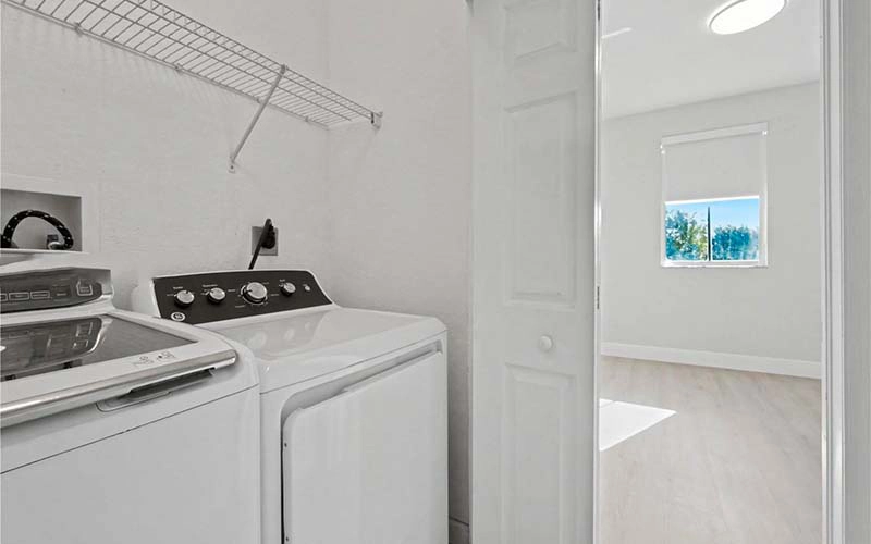 7876 NW 109th Path, Doral, FL 33178