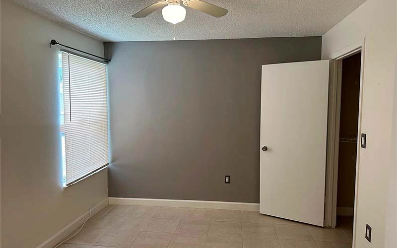 17325 NW 67th Ct, Hialeah, FL 33015