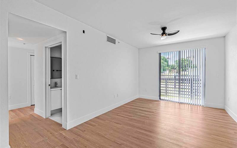 16955 SW 100th Ave, Miami, FL 33157