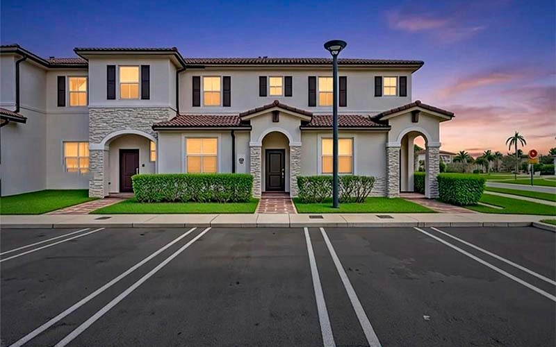 12209 NW 24th Pl, Miami, FL 33167