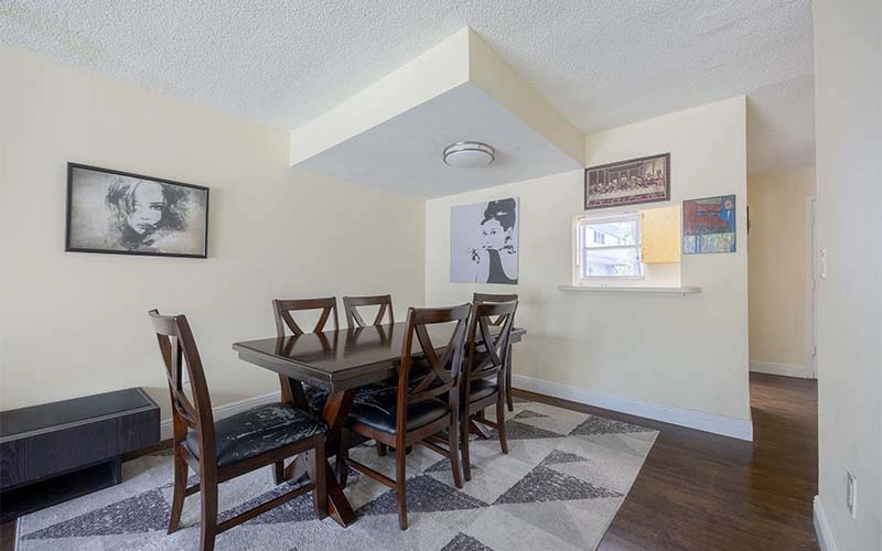 9365 Fontainebleau Blvd Miami, FL 33172