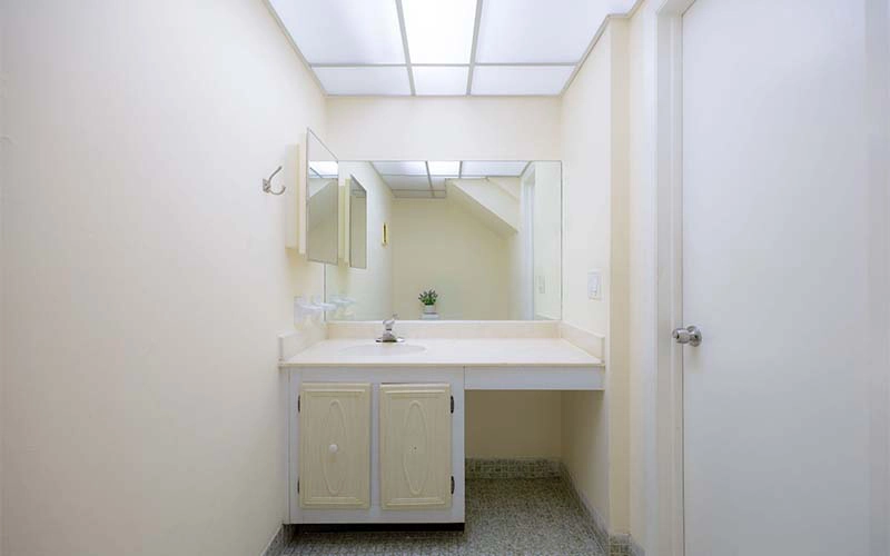9365 Fontainebleau Blvd Miami, FL 33172