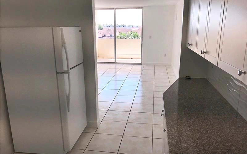 10000 NW 80th Ct Hialeah Gardens, FL 33016