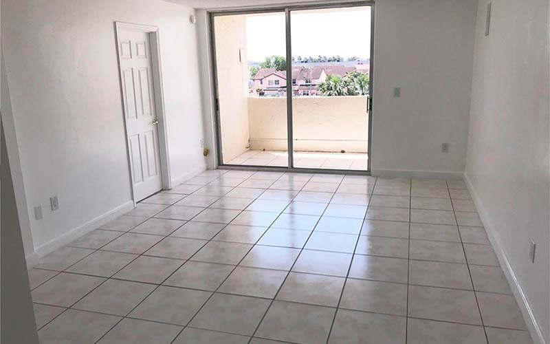 10000 NW 80th Ct Hialeah Gardens, FL 33016