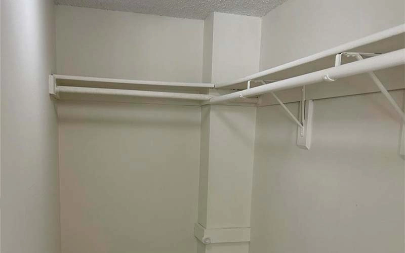 8520 SW 133 Av # 213 Miami, FL 33183
