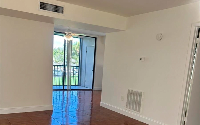 8520 SW 133 Av # 213 Miami, FL 33183