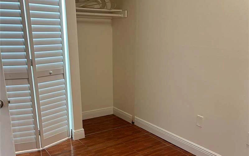 8520 SW 133 Av # 213 Miami, FL 33183