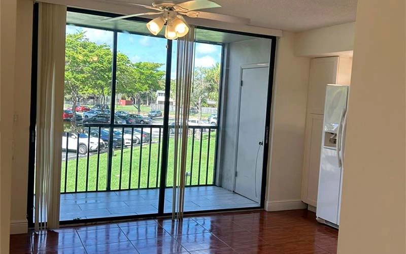 8520 SW 133 Av # 213 Miami, FL 33183