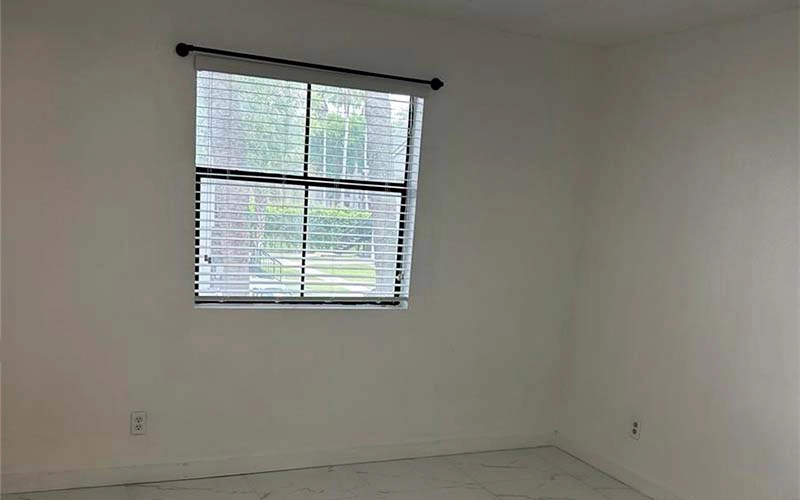 15051 SW 103 LN, Miami, FL 33196