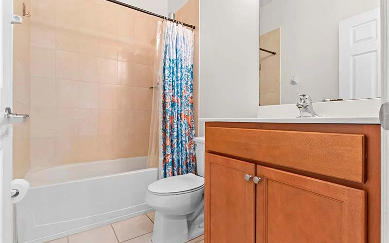 9358 W 33rd Way Hialeah, FL 33018