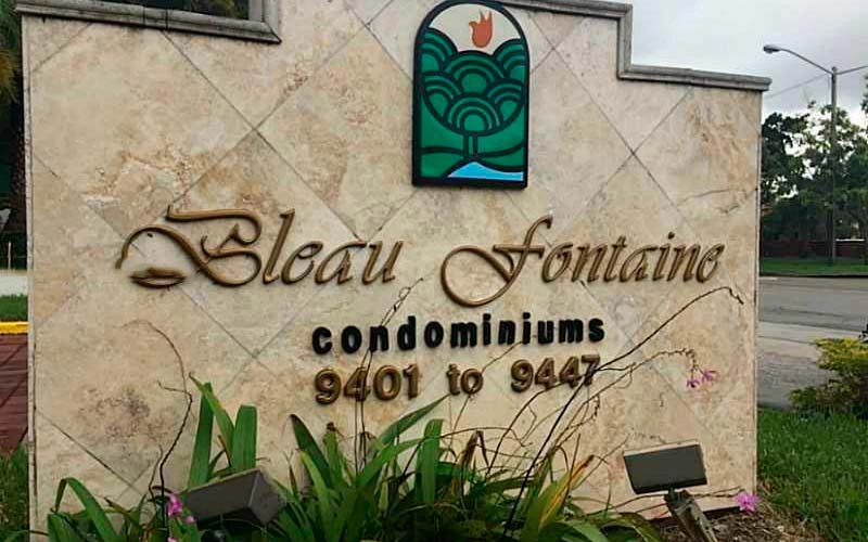 9431 Fontainebleau Blvd, Miami, FL 33172